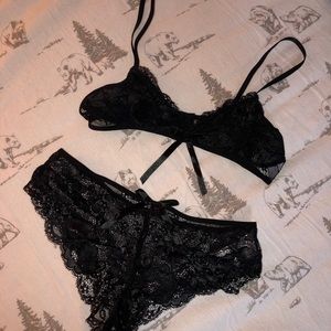 Black Lace 2-piece Set